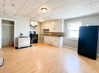 58 Main Rd #1, Tiverton, RI 02878