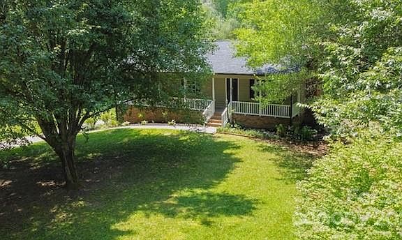 2nd image of 2342 Camden Pl