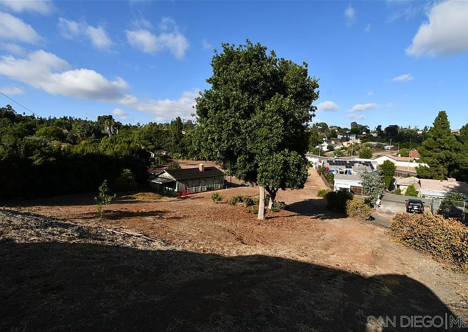 1st image of 10765 Lupin Way