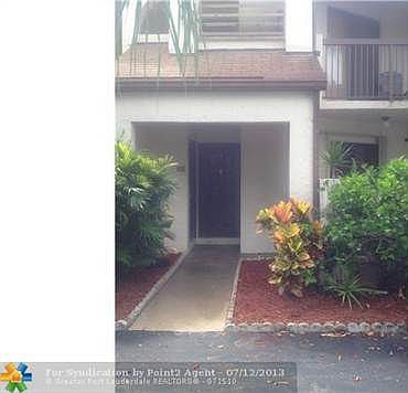 1st image of 9820 Nob Hill Ct #9820