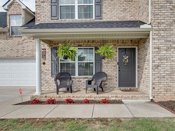 4th image of 2810 Dusenburg Dr