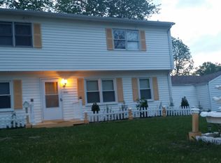 3555 San Jose Ln, Saint Ann, MO