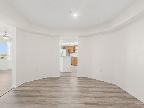 3rd image of 1 John Anderson Dr APT 503