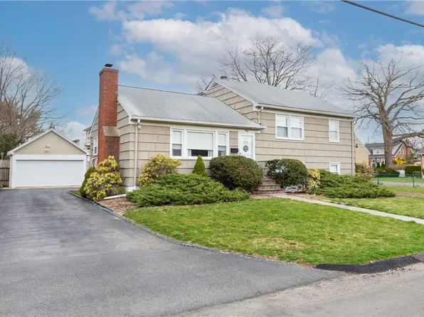 40 Holland Street, Harrison, NY 10528