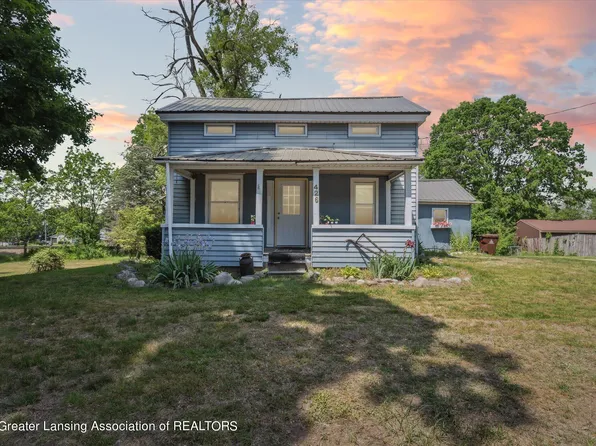 426 Sherwood Rd, Bellevue, MI 49021
