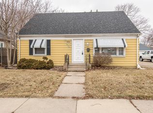 2036 Carlisle Ave, Racine, WI 53404