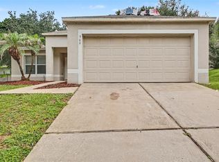 909 Bristle Cone Ct, Minneola, FL 34715