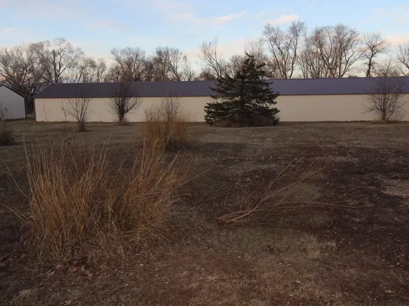 E 5th St, Parker, SD 57053