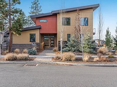 62635 NW Mount Thielsen Dr, Bend, OR, 97703