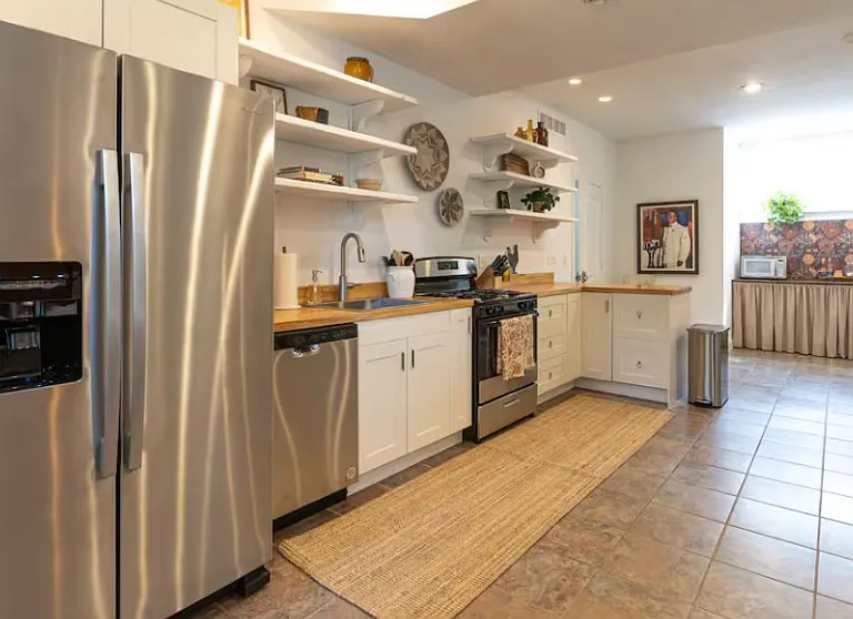 4577 N Wozniak Rd #1 — Photo 18