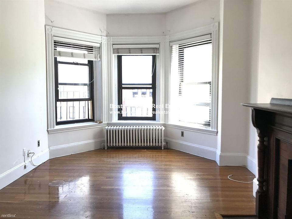 289 Newbury #7 Boston - Back Bay Unit Photo 1 (2)