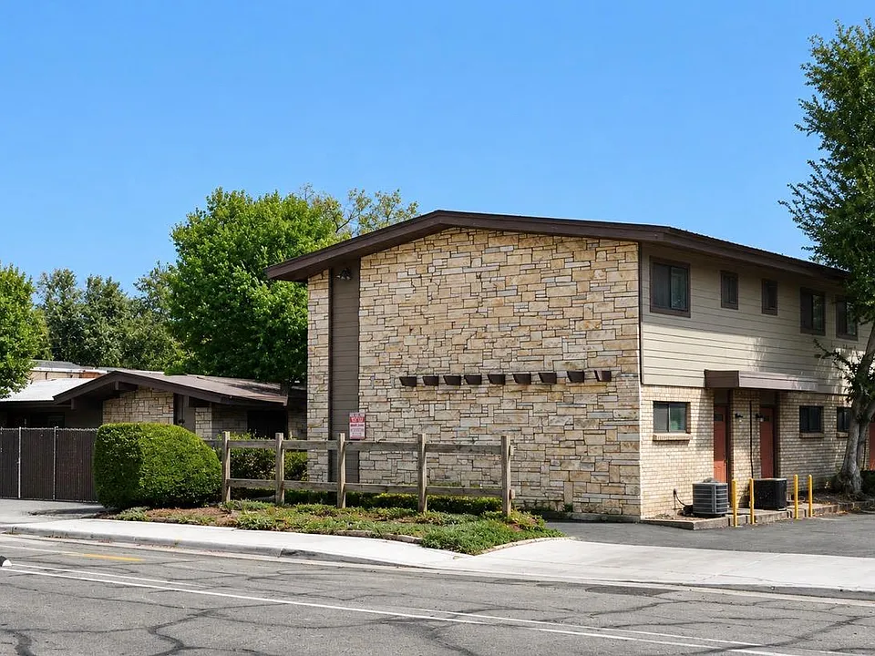 5001 Bull Creek Rd #102