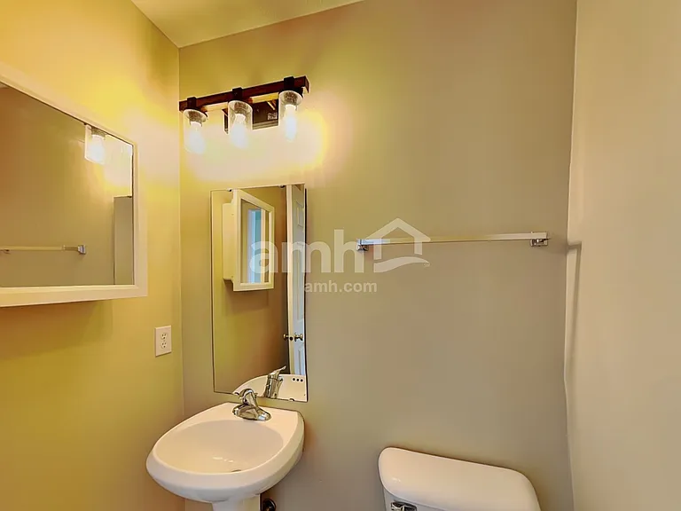1773 Salina Dr — Photo 8