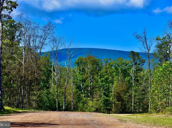1 Laurel Grove Rd, Winchester, VA 22602