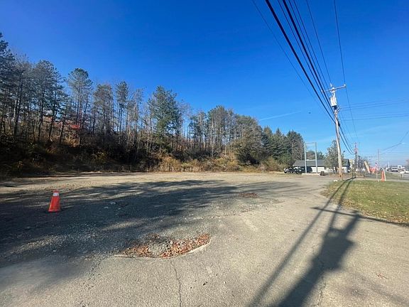 4th image of 6077 State Highway 12
