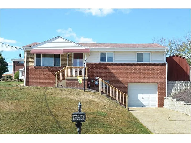 180 William Cir photo 1