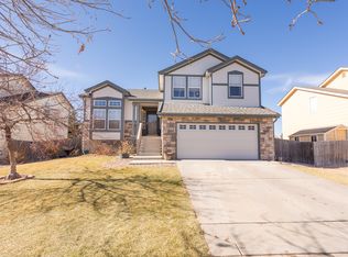 19118 E Dickenson Dr, Aurora, CO 80013