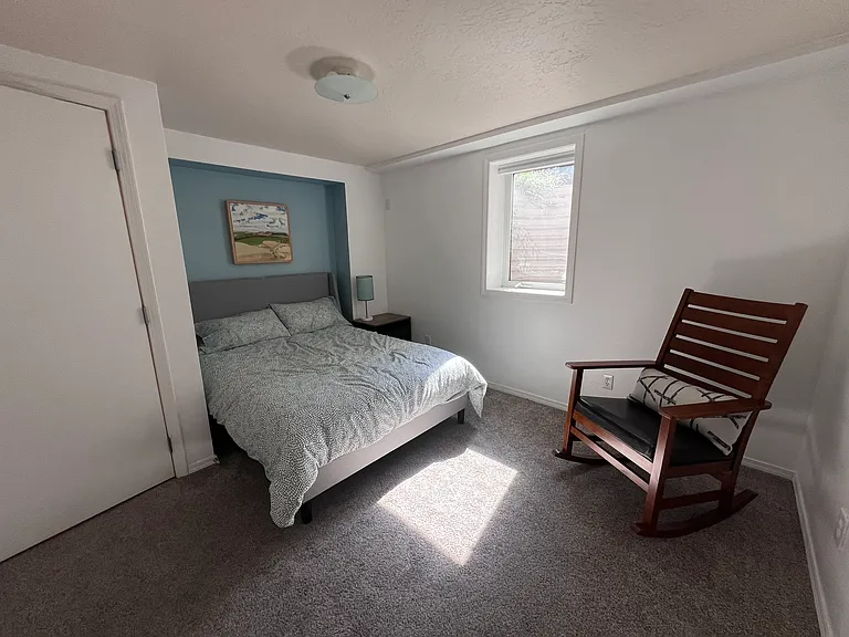 Bedroom 2 - Full bed with closet