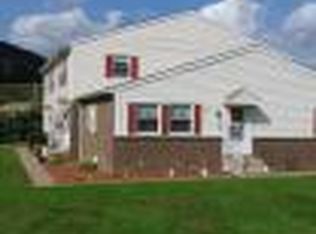 1310 Briar Mnr, Berwick, PA 18603