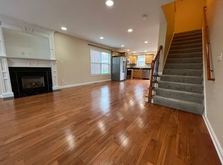 11522 Bellewood Garden Ct, Louisville, KY 40223