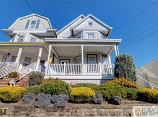 386 Neville St, Perth Amboy, NJ 08861
