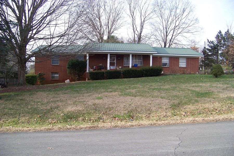 1st image of 2649 Tellico St