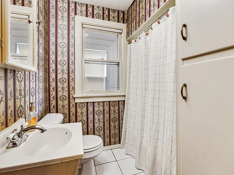 458 W Jackson St #1 — Photo 23