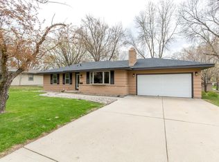 4709 W 82nd St, Minneapolis, MN 55437