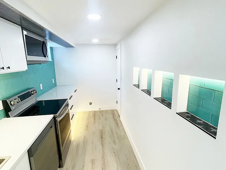 LED niches