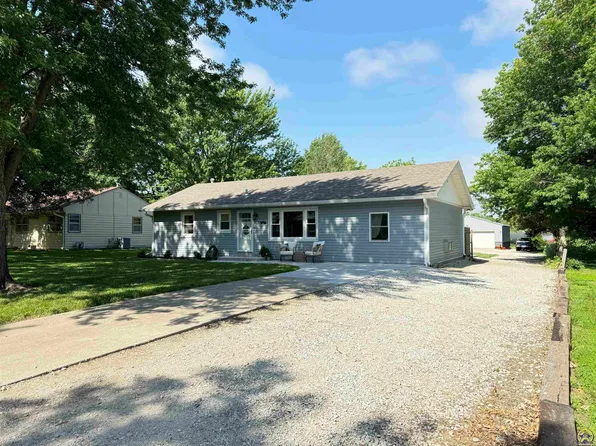 939 Whildin St, Emporia, KS 66801