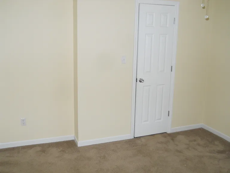 149 W Main St — Photo 11