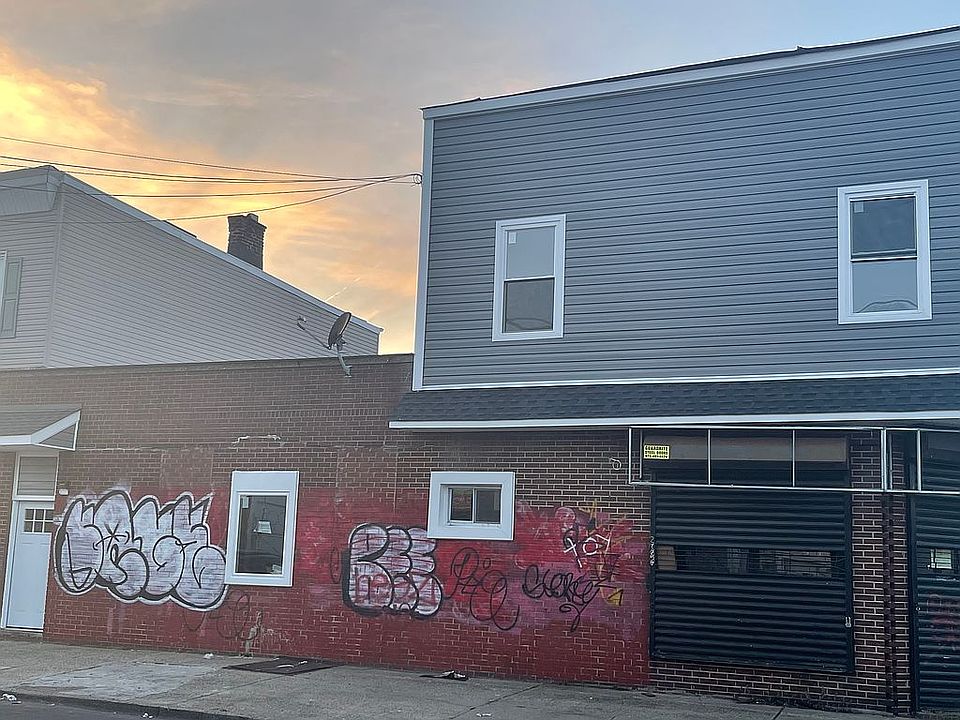 2nd image of 374 N 5th St