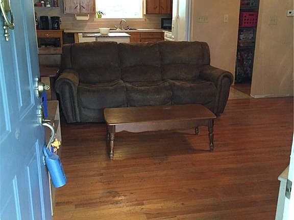 2nd image of 703 NW 7th St