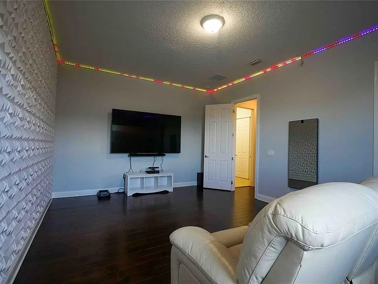 6219 Tiroco Way — Photo 29