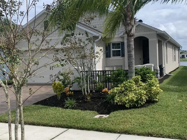219 Caryota Ct, New Smyrna Beach, FL 32168
