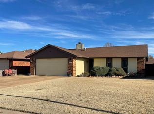 117 S Greenleaf Dr, Enid, OK 73703