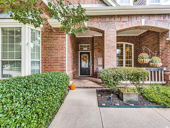 2nd image of 9124 Blanco Dr