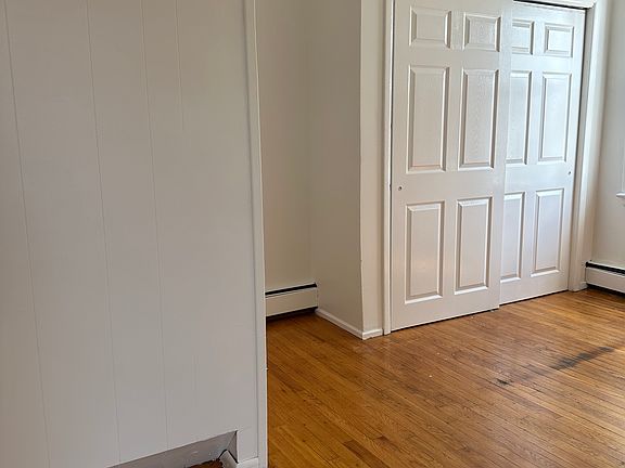 4th image of 50 Belmont Ave APT 2