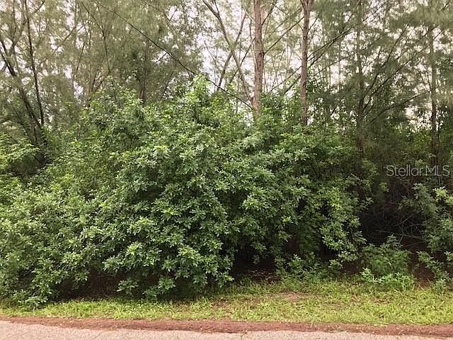 1st image of 10518 Hillwood Dr
