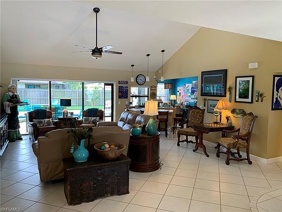 2nd image of 5733 Sandpiper Pl