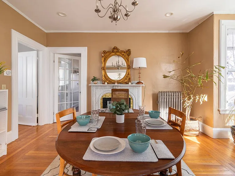 25 Hudson St #2 — Photo 4
