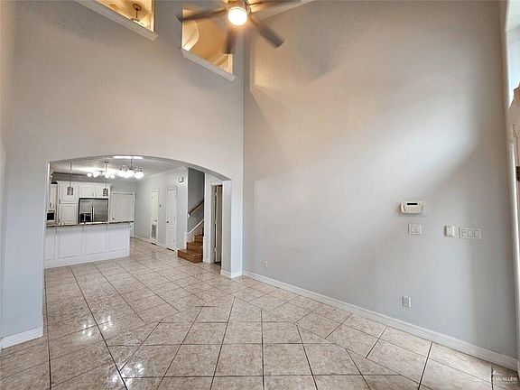 3rd image of 428 Quail Ave
