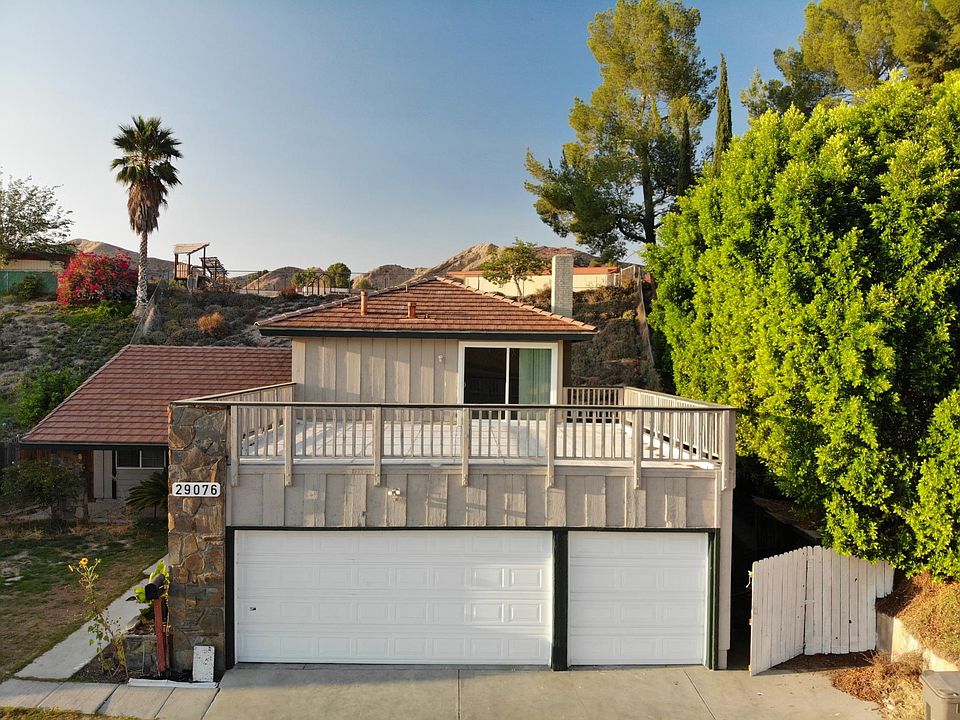 1st image of 29076 Lillyglen Dr