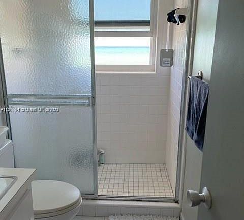5th image of 4747 Collins Ave APT 1210