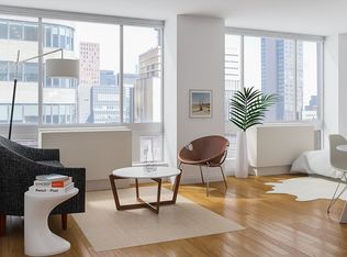 150 E 44th St PH F, New York, NY 10017