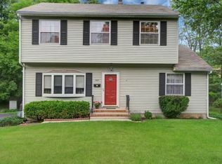 365 Richard Way, North Plainfield, NJ 07062