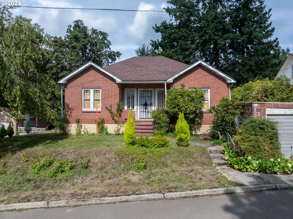 4905 SE Harney Dr, Portland, OR 97206
