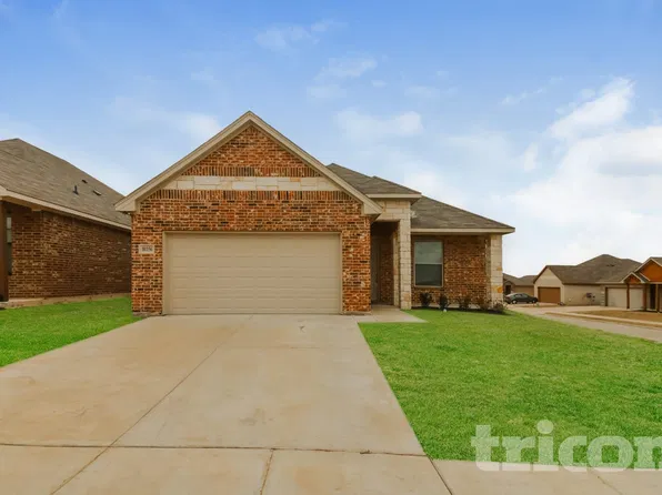 10356 Fort Ewell Trl, Crowley, TX 76036