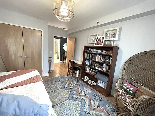 Rented by Keller Williams NYC | media 32