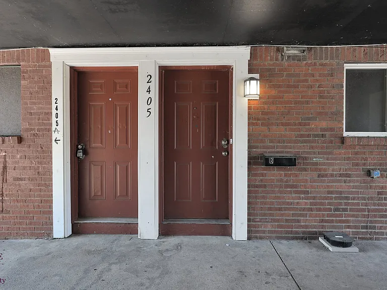 2405 Belcher Dr #B — Photo 26